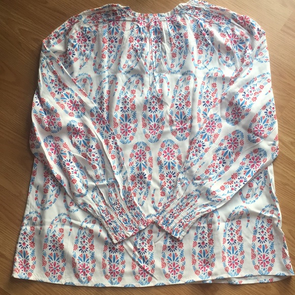 Talbots Woman’s Floral Printed Long Sleeve Top - Picture 4 of 5